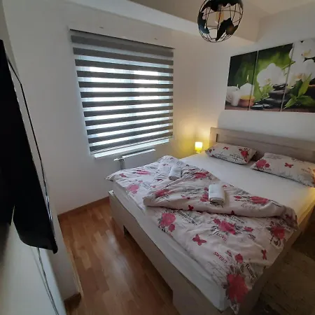 Appartement Apartman Pinery